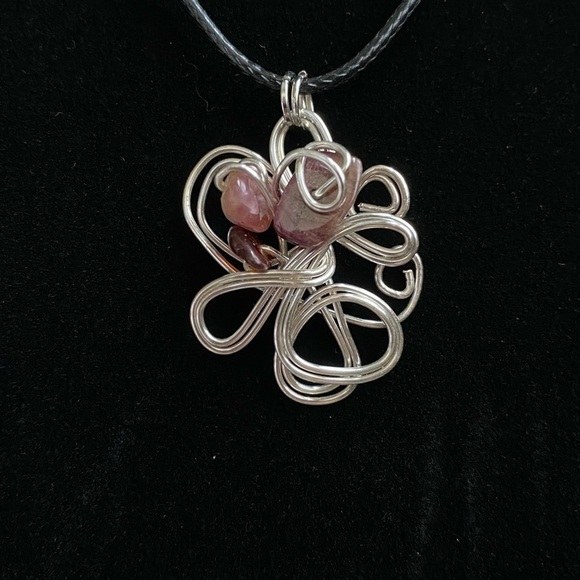 88 Pink tourmaline pendant - Picture 2 of 3
